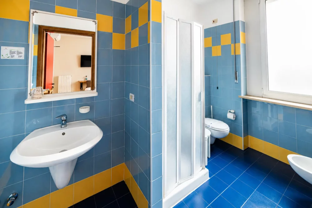 compact-bagno.webp